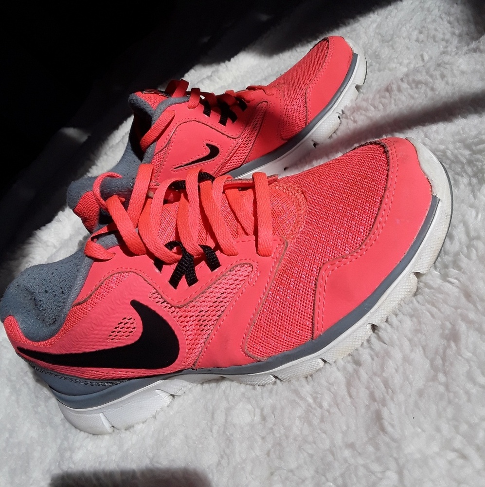 Nike flex experience rn 3